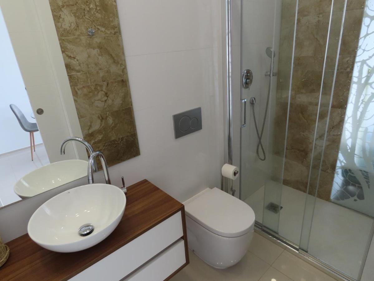 Penthouse Seacoast Apartment อาเรนาเลส เดล ซอล ภายนอก รูปภาพ